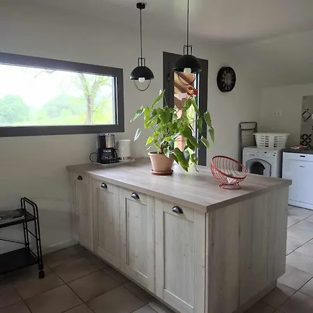 Semesterbostad Maison Du Daury *