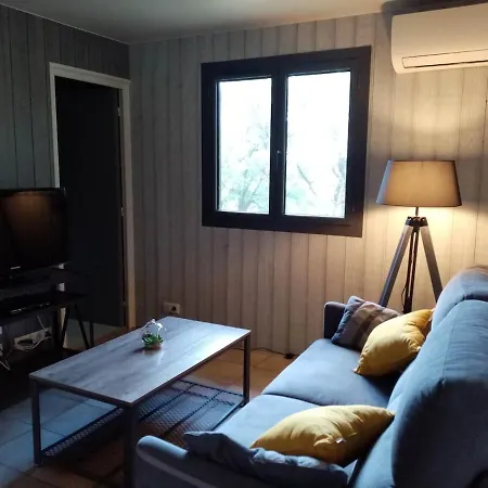 Semesterbostad Maison Du Daury *